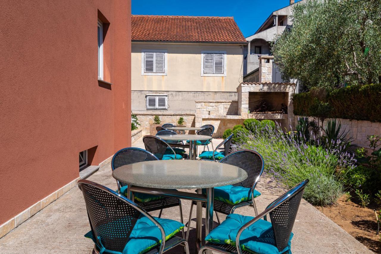 Apartments Junior Zadar Eksteriør bilde